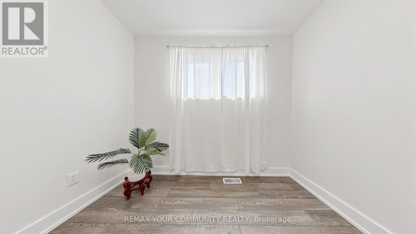 59 Davis Road, Aurora, Ontario L4G 2B4 - Photo 11 - N13726676