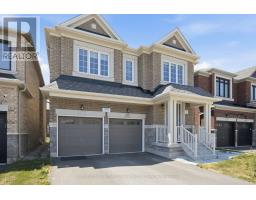 32 BERMONDSEY WAY, Brampton, Ontario