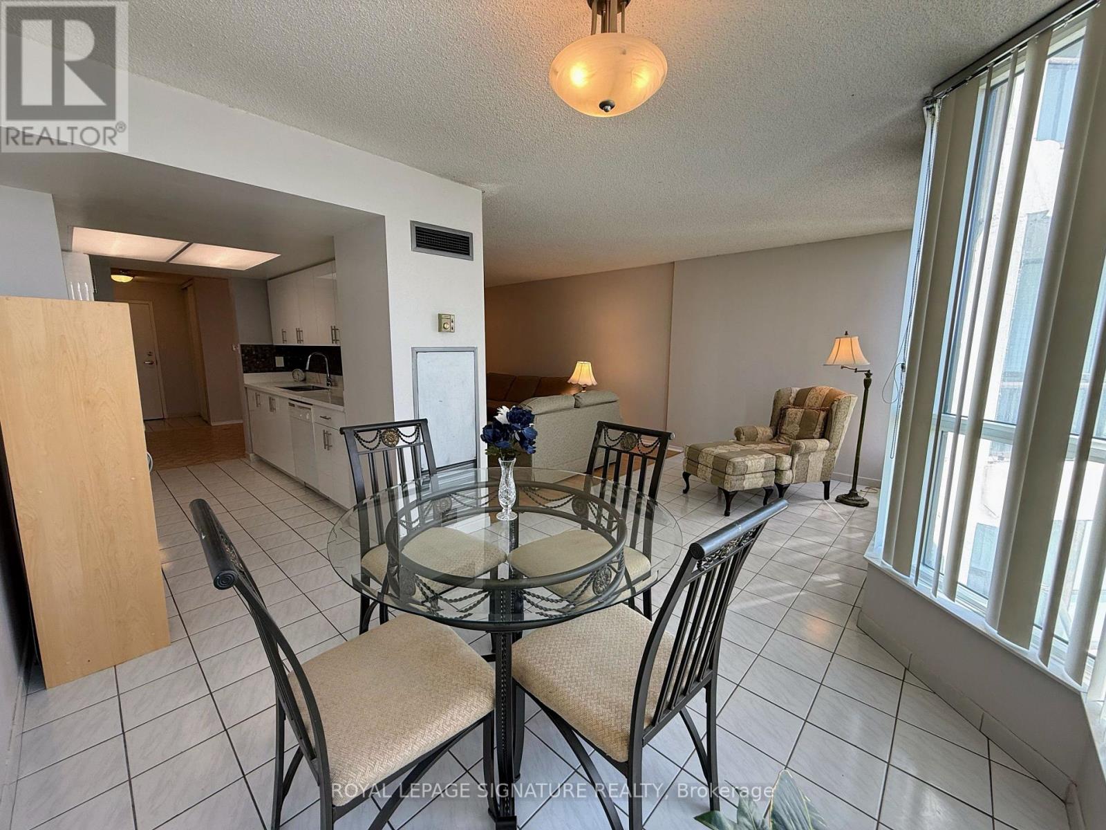 407 - 3 Rowntree Road, Toronto, Ontario  M9V 5G8 - Photo 6 - W13726762