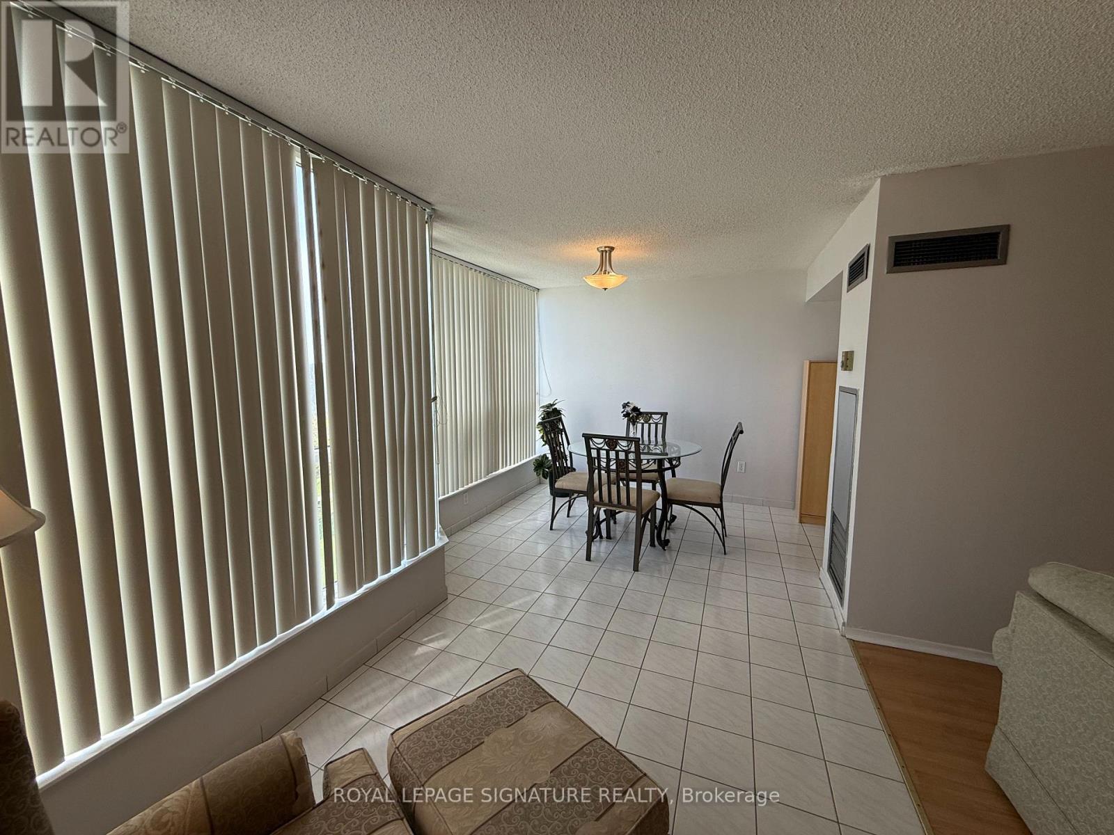 407 - 3 Rowntree Road, Toronto, Ontario  M9V 5G8 - Photo 7 - W13726762