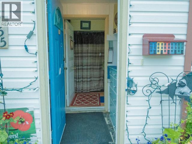 155 Dalton Trail, Whitehorse, Yukon Y1A 3G2 - Photo 2 - 17657