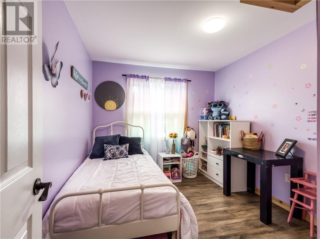 29 Pioneer Street W, Markstay, Ontario  P0M 2G0 - Photo 13 - 2130051