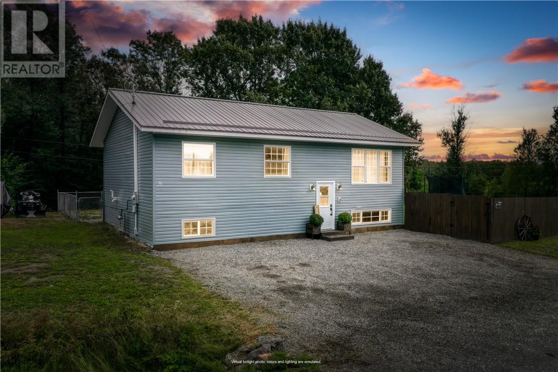 29 Pioneer Street W, Markstay, Ontario