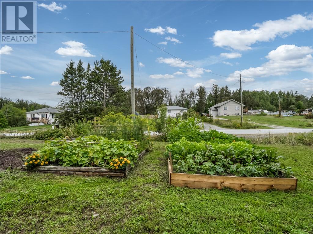 29 Pioneer Street W, Markstay, Ontario  P0M 2G0 - Photo 25 - 2130051