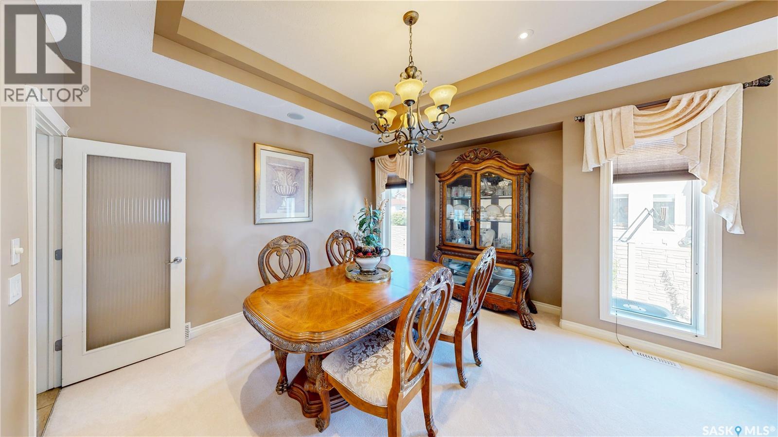 8259 Wascana Gardens Point, Regina, Saskatchewan  S4V 1G8 - Photo 10 - SK047026
