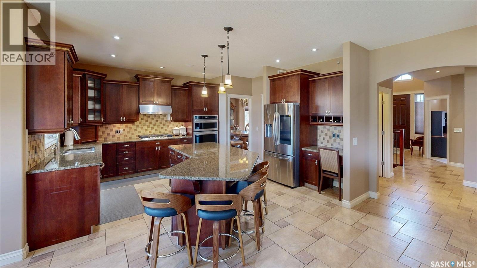 8259 Wascana Gardens Point, Regina, Saskatchewan  S4V 1G8 - Photo 13 - SK047026