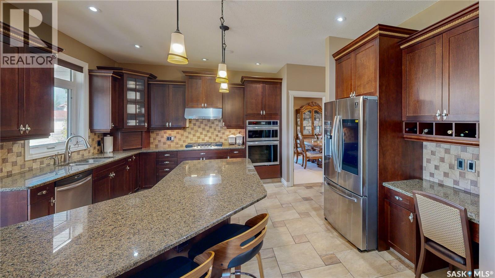 8259 Wascana Gardens Point, Regina, Saskatchewan  S4V 1G8 - Photo 15 - SK047026