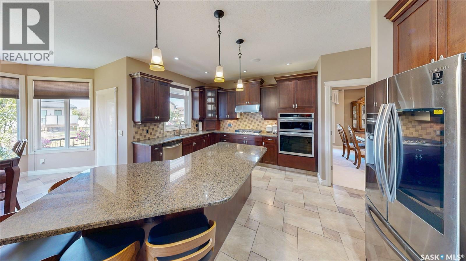 8259 Wascana Gardens Point, Regina, Saskatchewan  S4V 1G8 - Photo 16 - SK047026