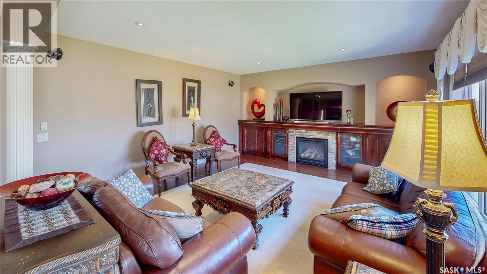 8259 Wascana Gardens Point, Regina, Saskatchewan  S4V 1G8 - Photo 21 - SK047026