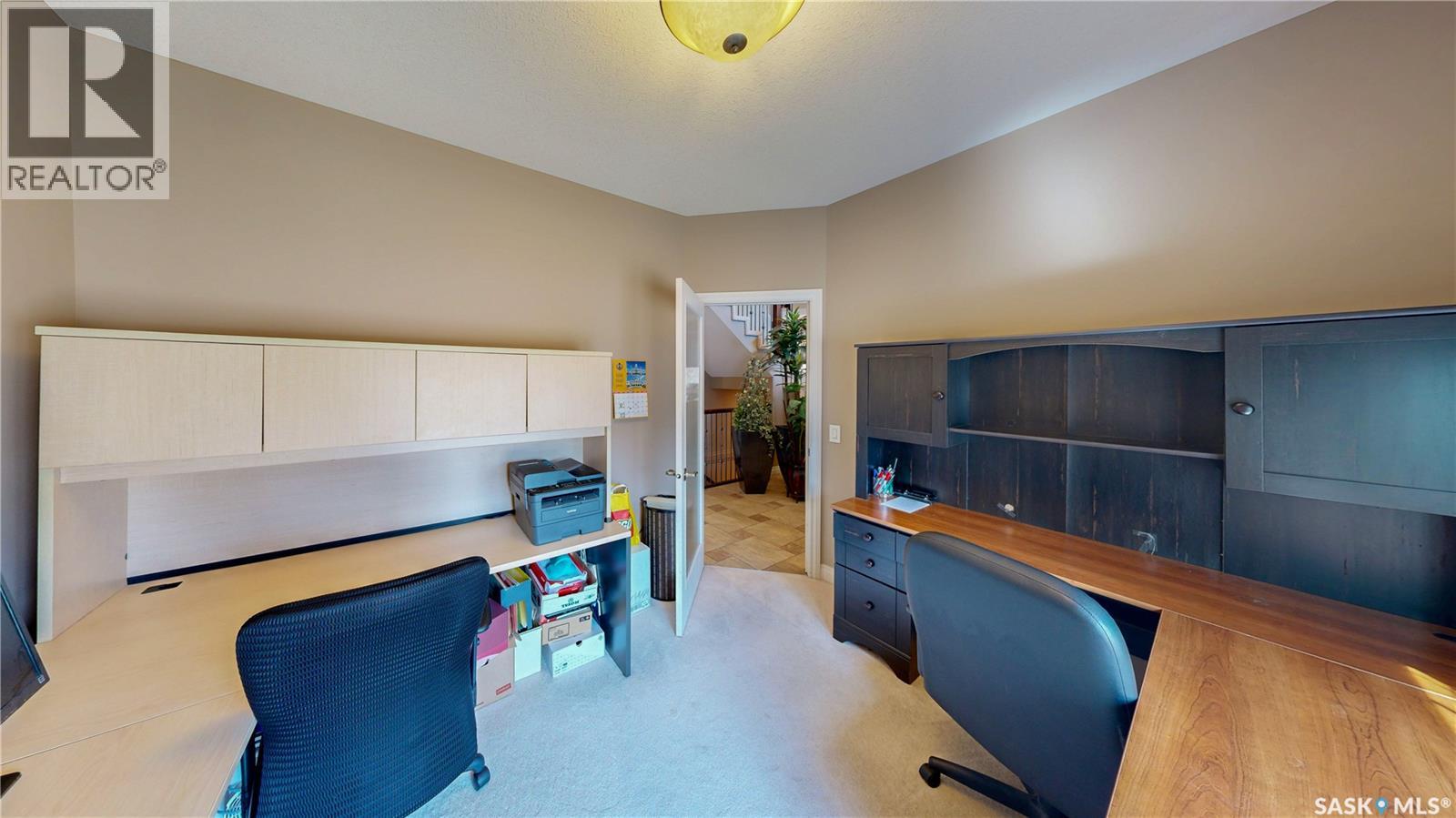 8259 Wascana Gardens Point, Regina, Saskatchewan  S4V 1G8 - Photo 29 - SK047026