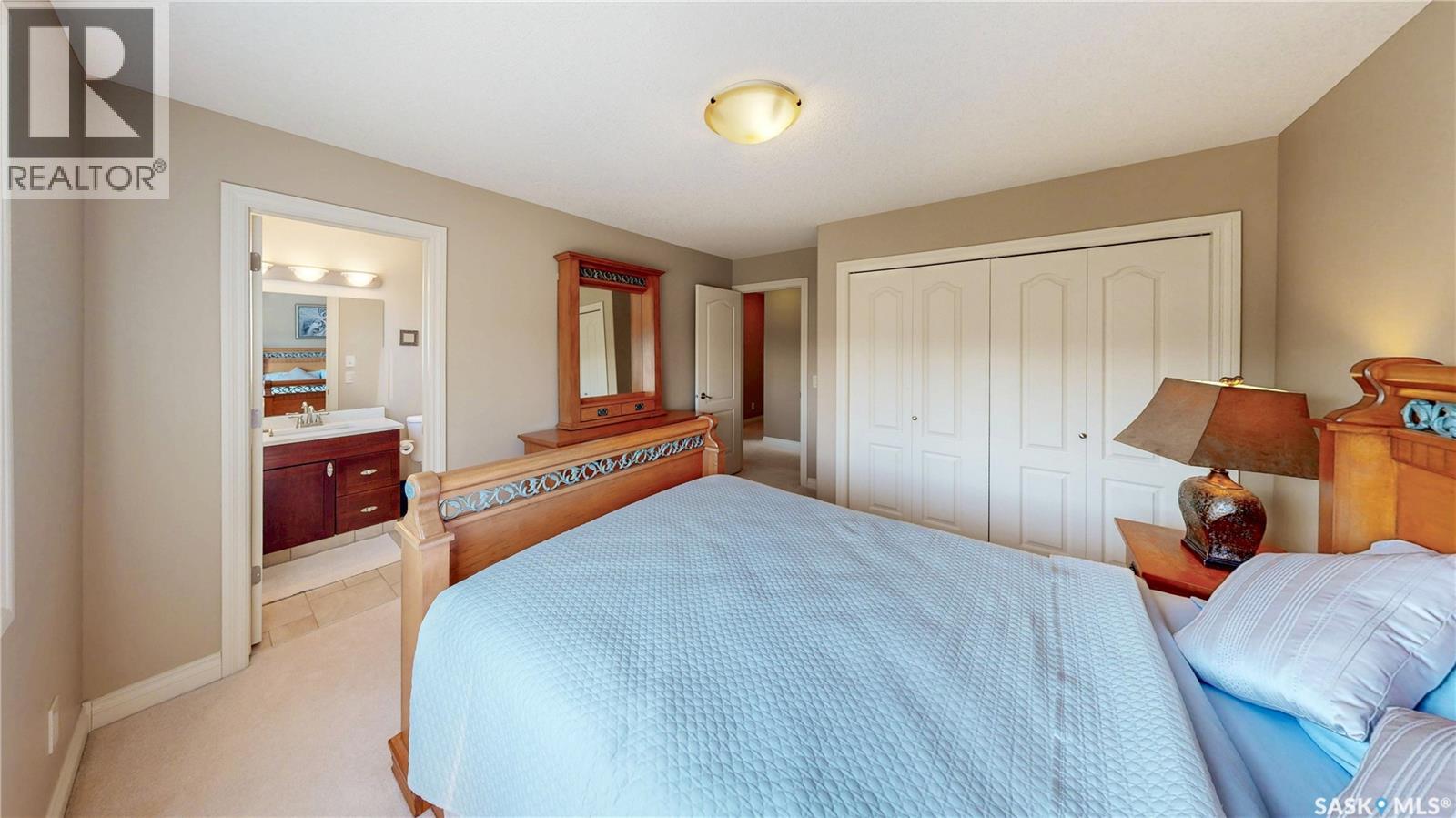 8259 Wascana Gardens Point, Regina, Saskatchewan  S4V 1G8 - Photo 38 - SK047026