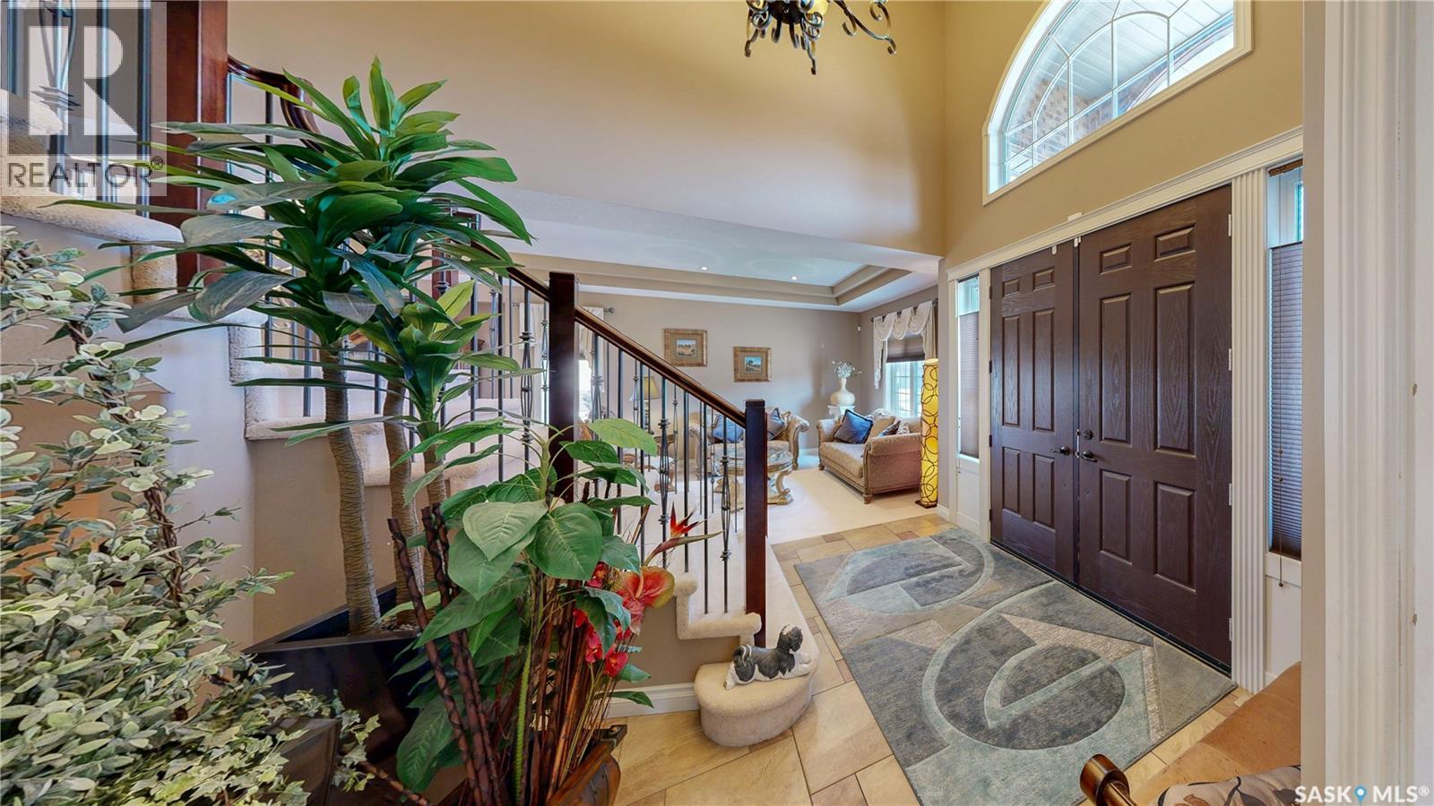 8259 Wascana Gardens Point, Regina, Saskatchewan  S4V 1G8 - Photo 4 - SK047026