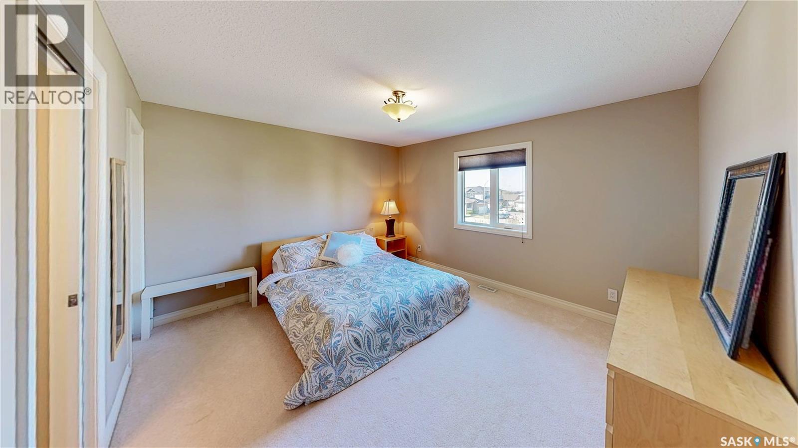 8259 Wascana Gardens Point, Regina, Saskatchewan  S4V 1G8 - Photo 44 - SK047026