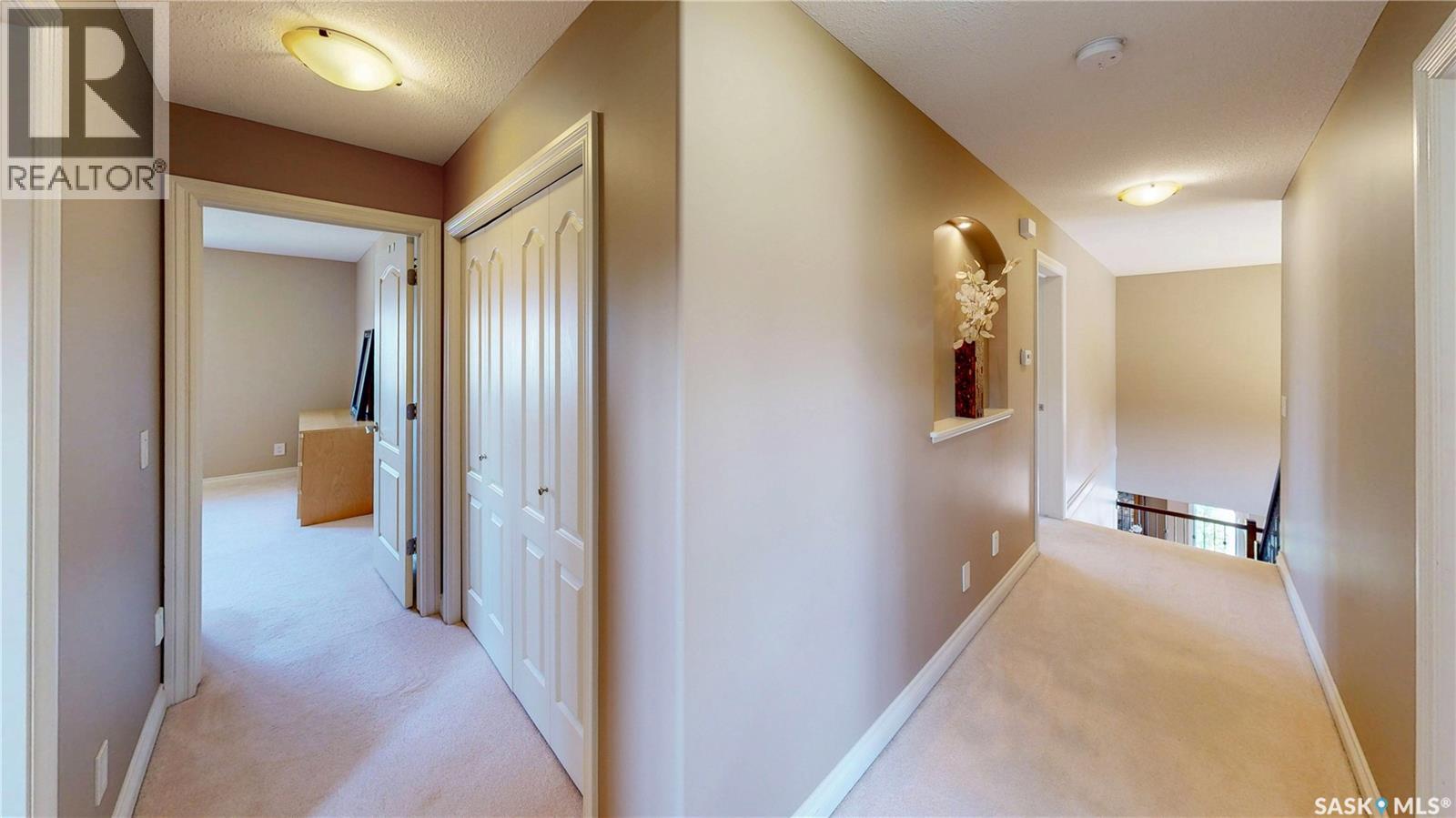 8259 Wascana Gardens Point, Regina, Saskatchewan  S4V 1G8 - Photo 46 - SK047026