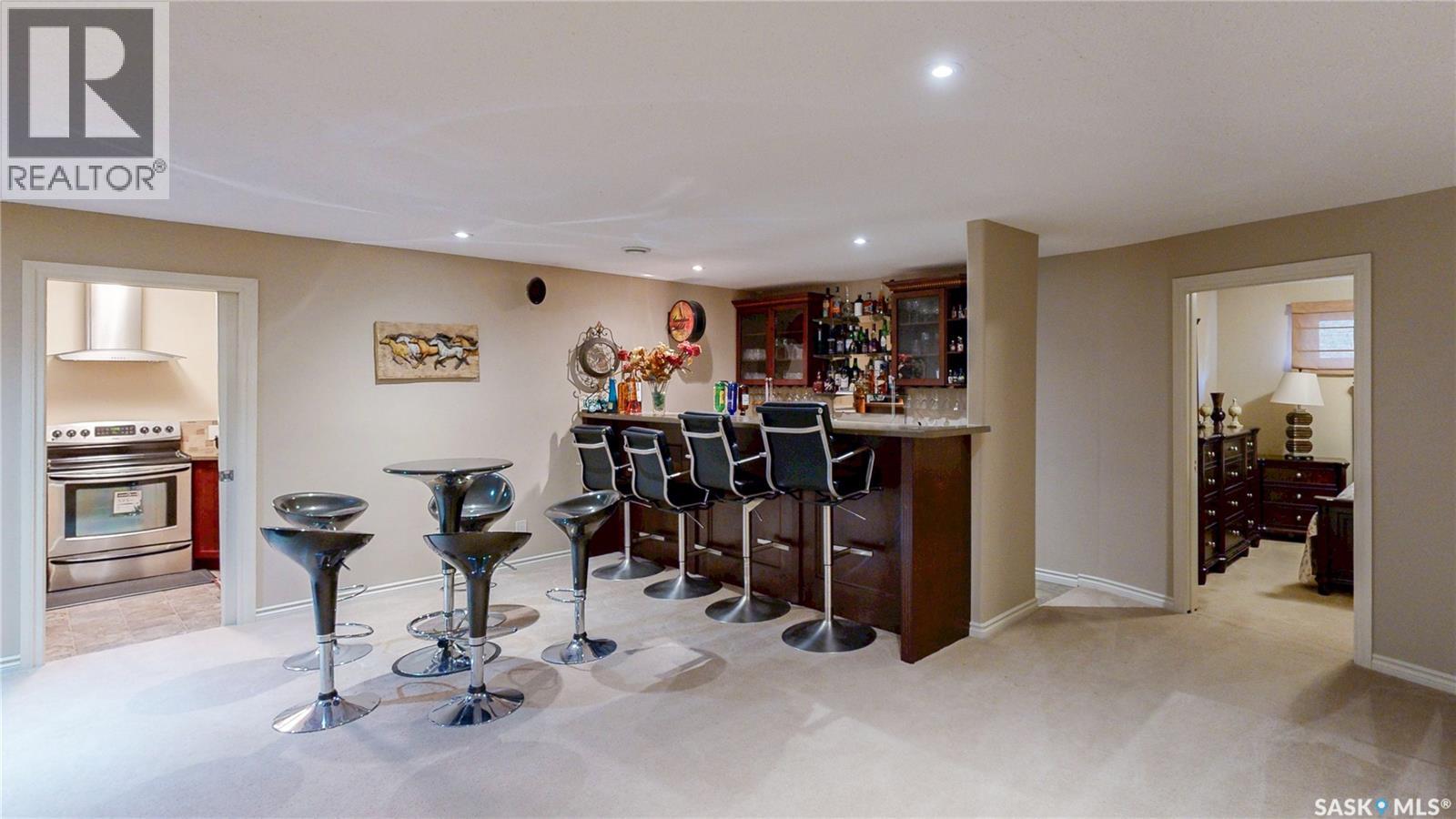 8259 Wascana Gardens Point, Regina, Saskatchewan  S4V 1G8 - Photo 50 - SK047026