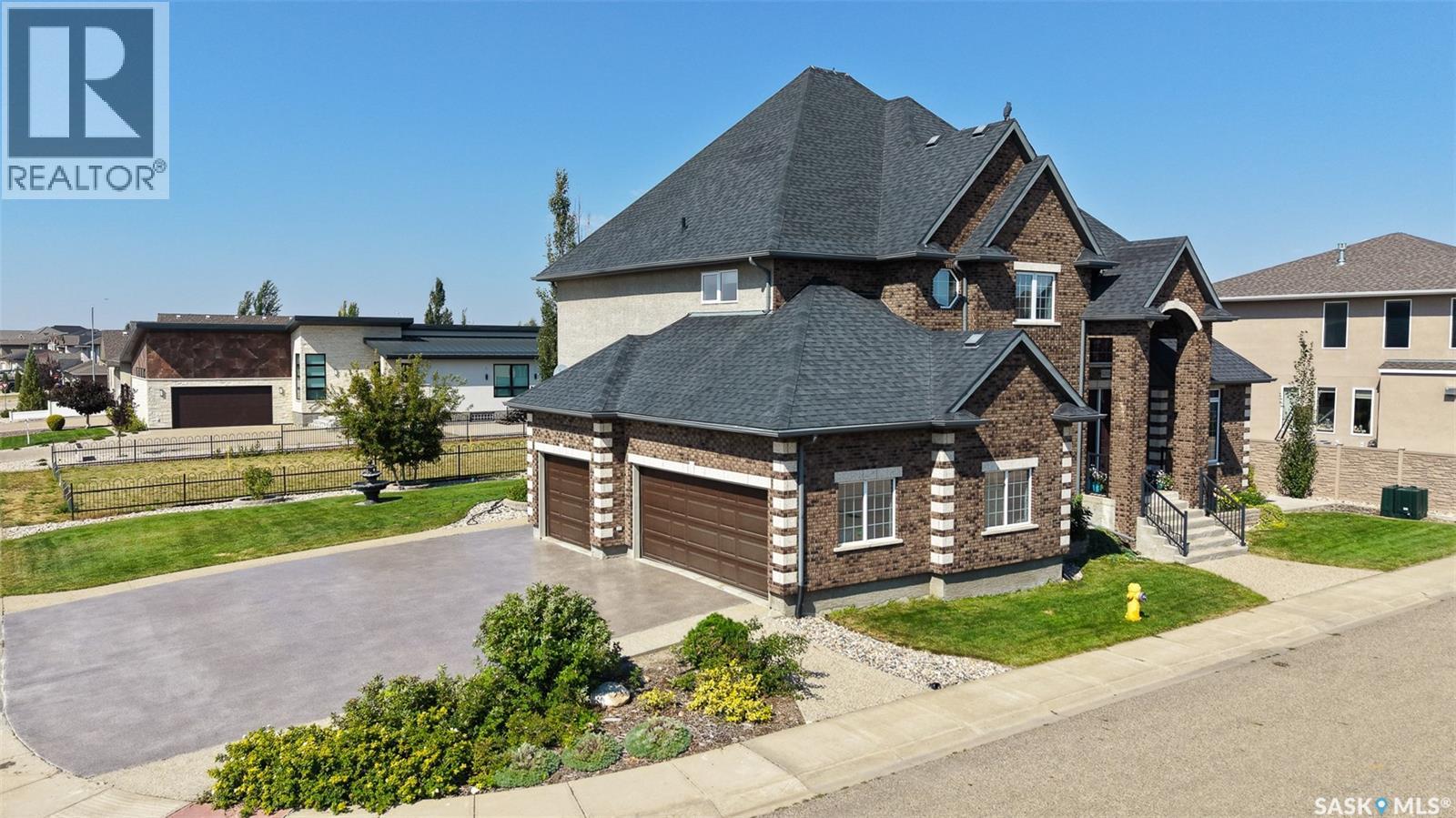 8259 Wascana Gardens Point, Regina, Saskatchewan  S4V 1G8 - Photo 73 - SK047026