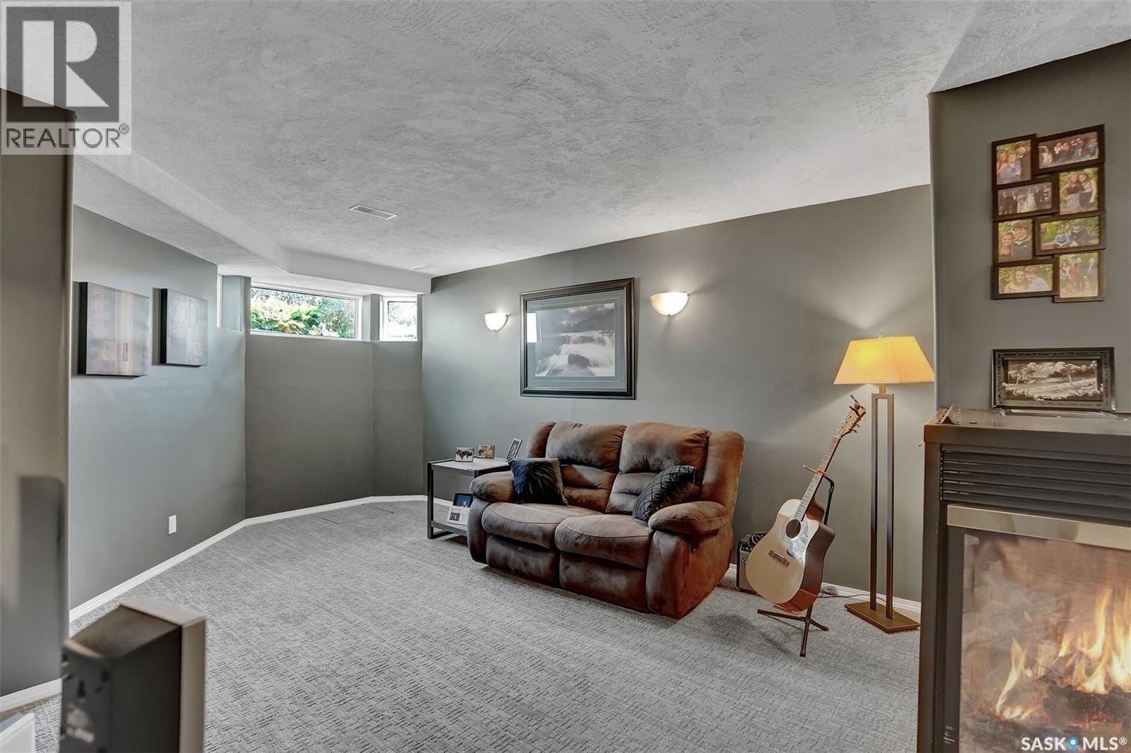 1355 Maple Leaf Crescent N, Regina, Saskatchewan  S4X 4J4 - Photo 24 - SK047024
