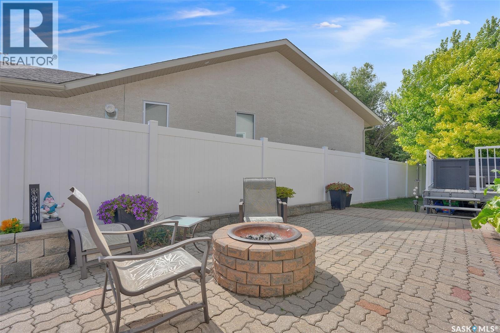 1355 Maple Leaf Crescent N, Regina, Saskatchewan  S4X 4J4 - Photo 40 - SK047024