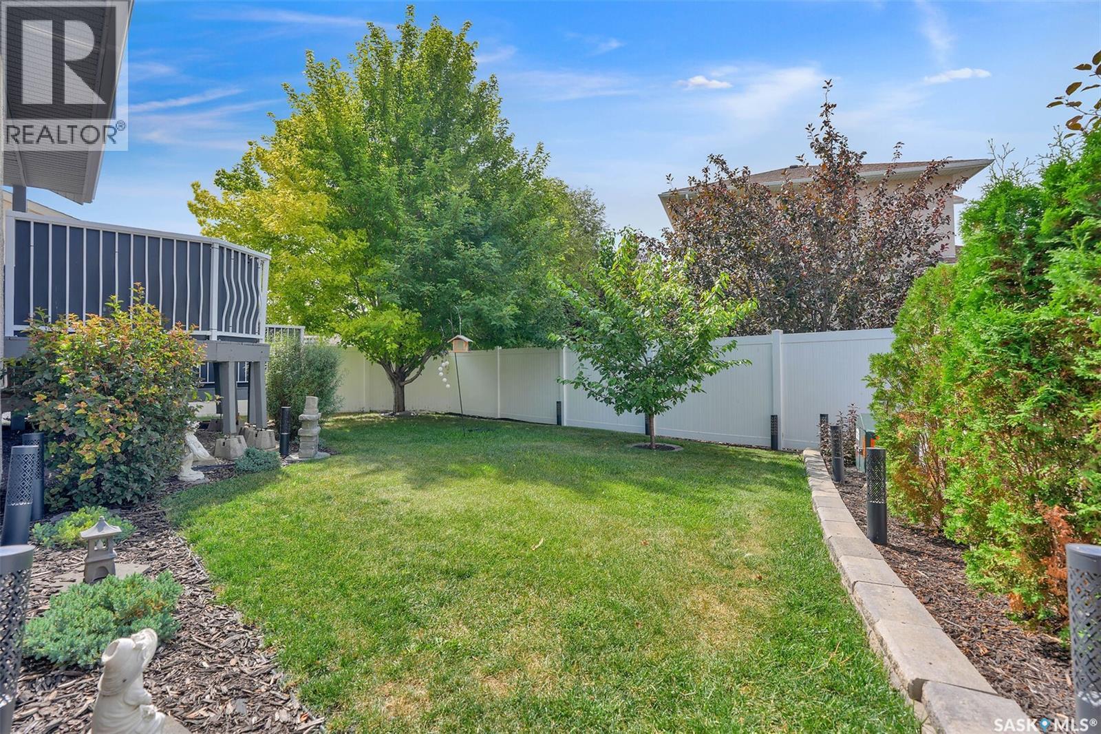1355 Maple Leaf Crescent N, Regina, Saskatchewan  S4X 4J4 - Photo 44 - SK047024