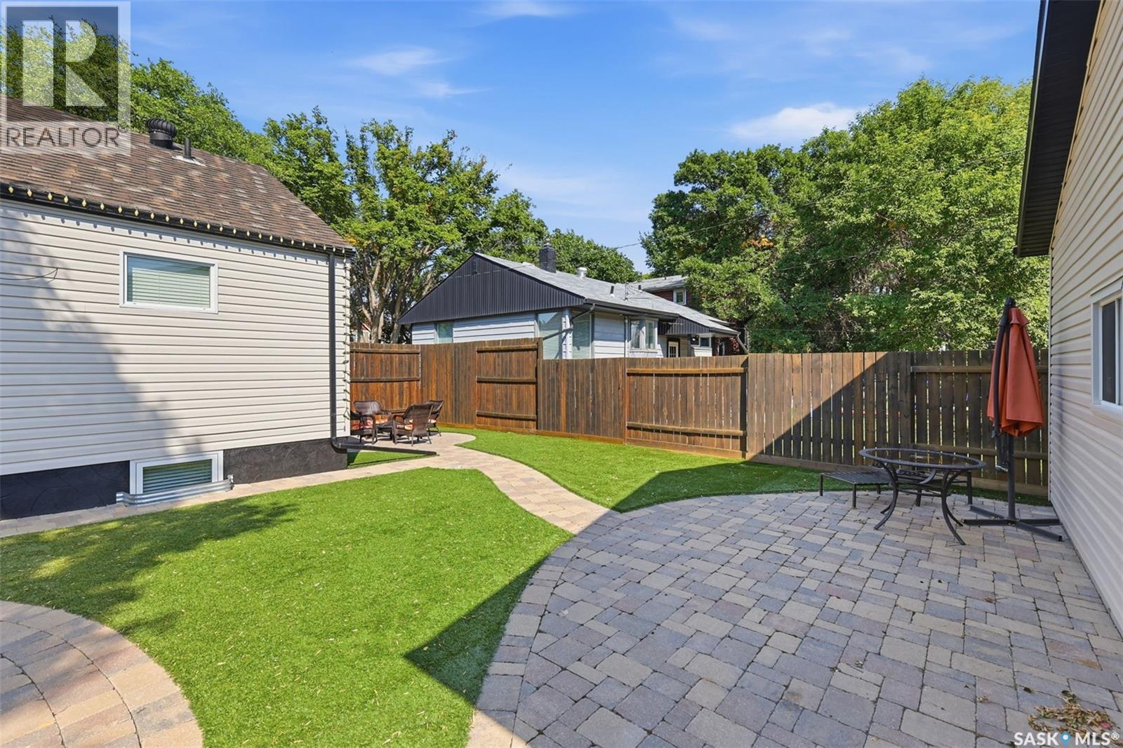 220 3rd Street E, Saskatoon, Saskatchewan  S7H 1L3 - Photo 43 - SK046997