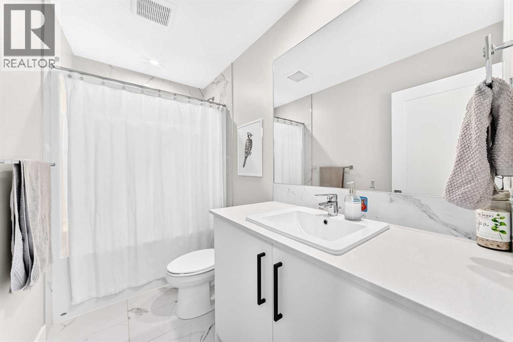 449 West Lakeview Drive, Chestermere, Alberta  T1X 2A4 - Photo 30 - A2340189