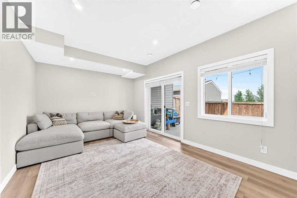 449 West Lakeview Drive, Chestermere, Alberta  T1X 2A4 - Photo 35 - A2340189