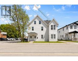 85-87 VICTORIA STREET, Carleton Place, Ontario