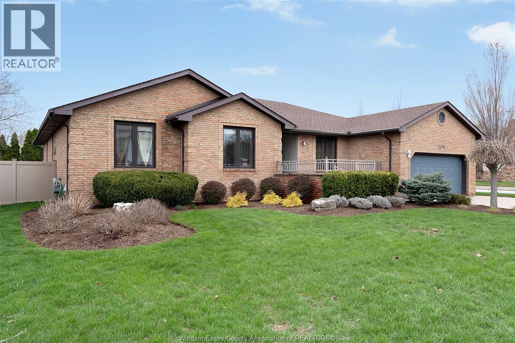 2098 EDGEMORE AVENUE, LaSalle, Ontario
