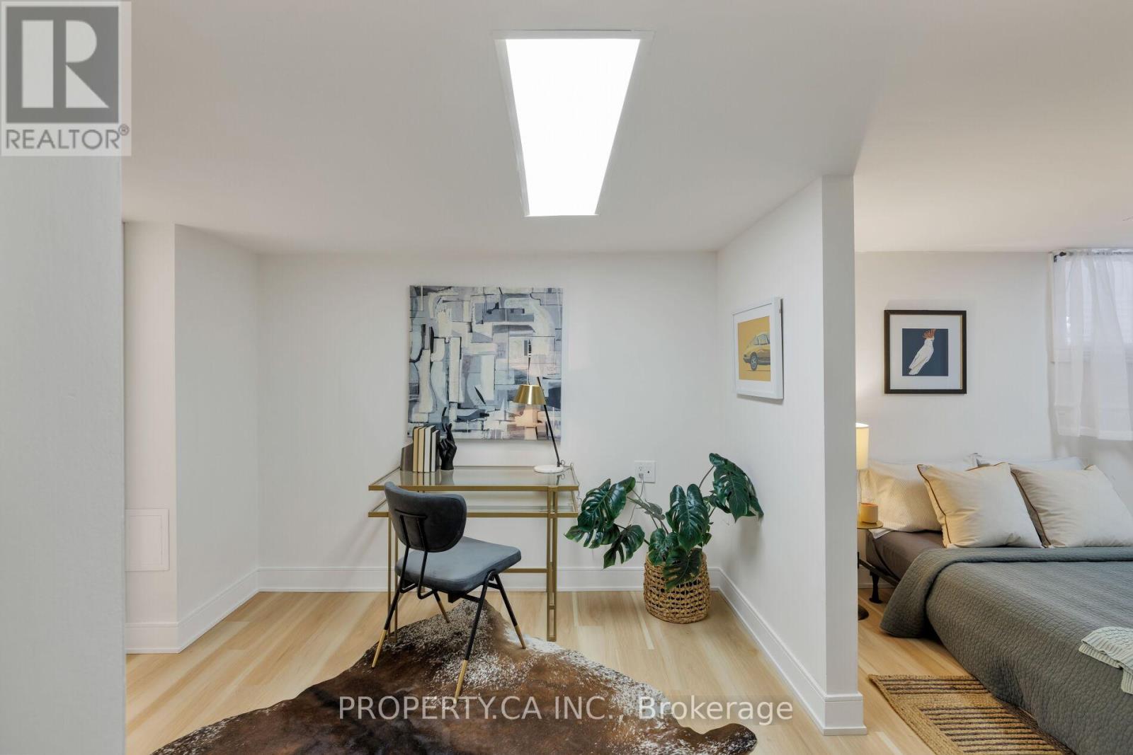 332 Woodfield Road, Toronto, Ontario  M4L 2X1 - Photo 18 - E13477898
