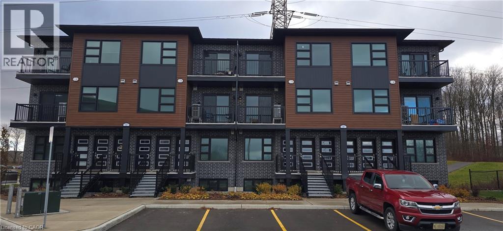 118 GRAVEL RIDGE Trail Unit# F02, Kitchener, Ontario