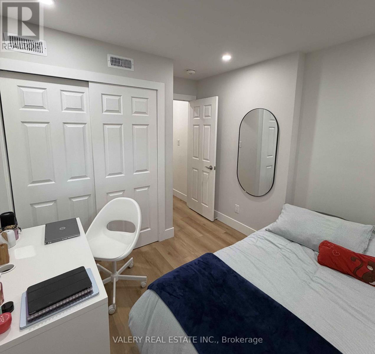 Lower - 1502 Dufferin Street, Toronto, Ontario  M6H 3L4 - Photo 18 - W13594332