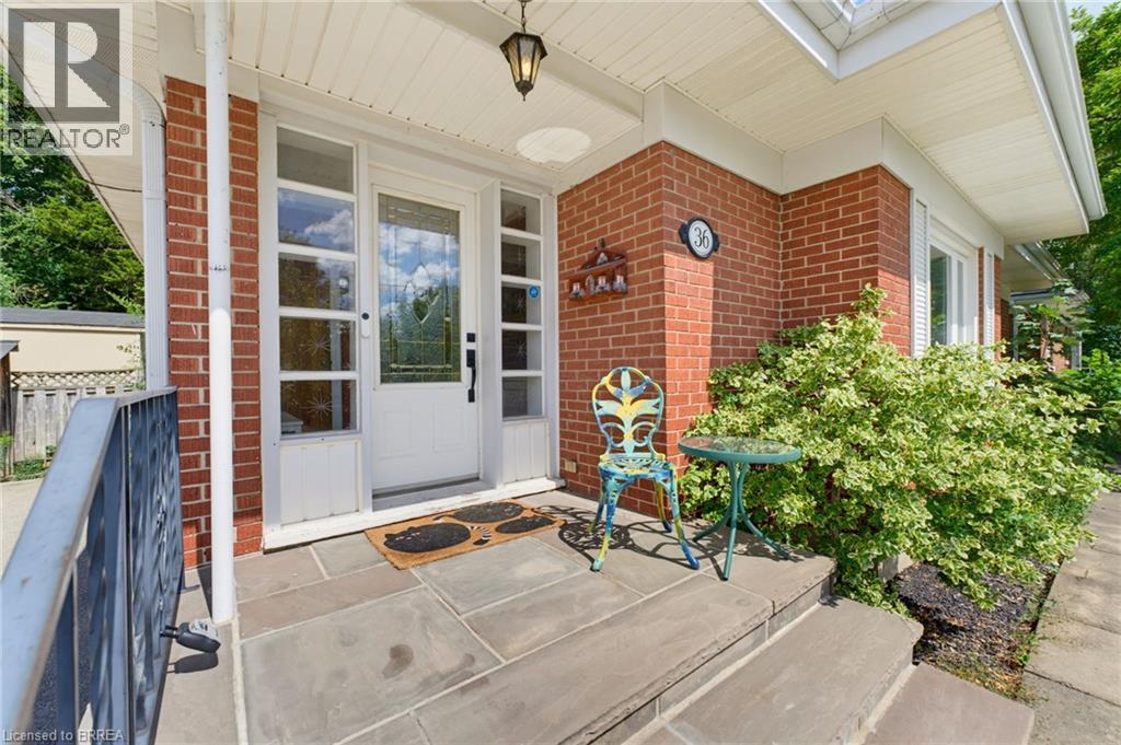 36 Slater Street, Brantford, Ontario  N3T 4N9 - Photo 2 - 40858745