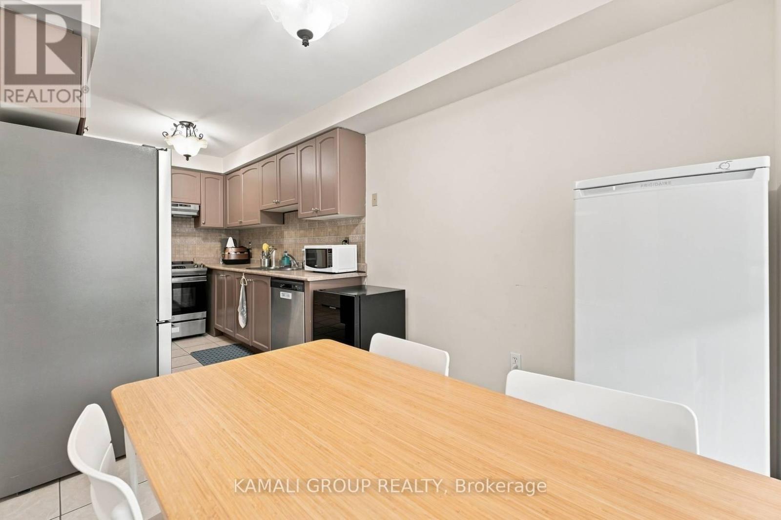 300 Flagstone Way, Newmarket, Ontario L3X 2R8 - Photo 15 - N13707648