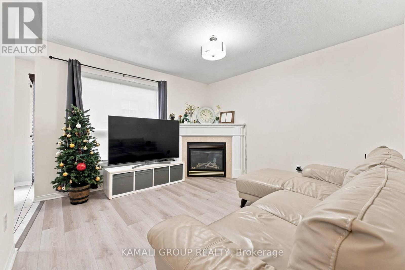 300 Flagstone Way, Newmarket, Ontario L3X 2R8 - Photo 16 - N13707648