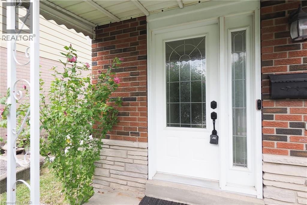 767 Lang's Drive, Cambridge, Ontario  N3H 4Y4 - Photo 5 - 40859311