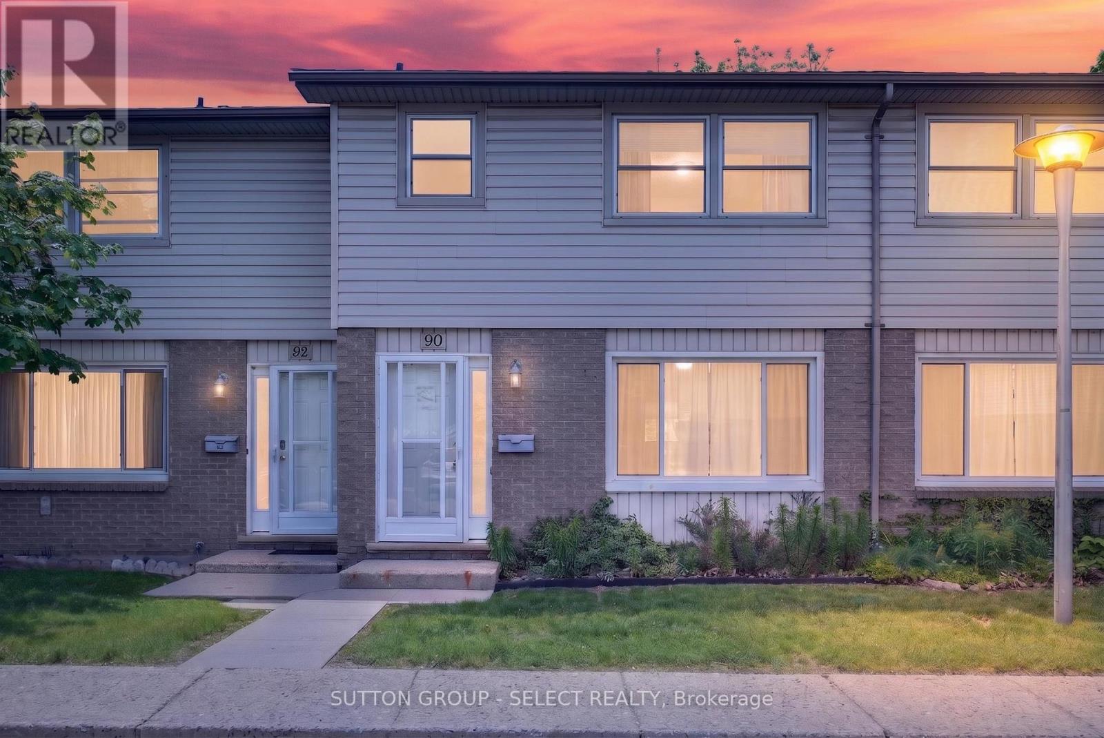 90 - 690 LITTLE GREY STREET, London East, Ontario