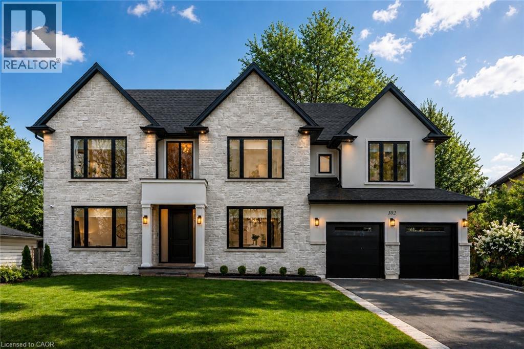 102 CUMMING Court, Ancaster, Ontario