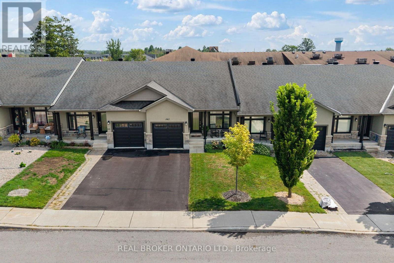 342 Honeyborne Street, Mississippi Mills, Ontario  K0A 1A0 - Photo 2 - X13726878