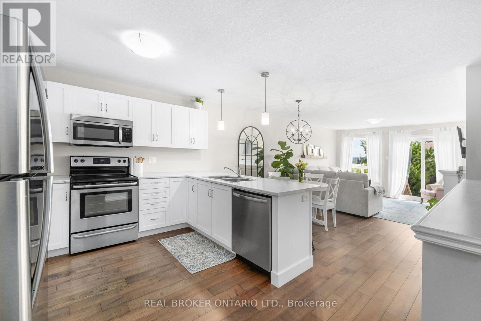 342 Honeyborne Street, Mississippi Mills, Ontario  K0A 1A0 - Photo 7 - X13726878