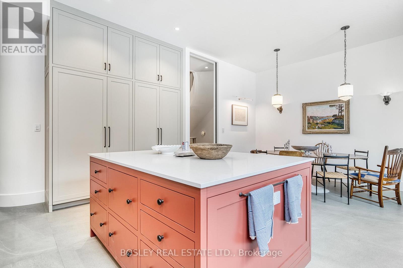 (Main House) - 34 Beaconsfield Avenue, Toronto, Ontario  M6J 3H9 - Photo 13 - C13726880