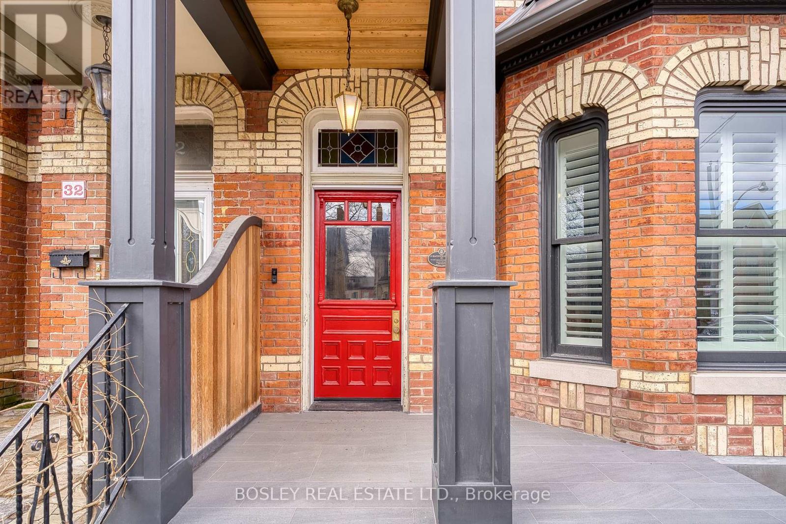 (Main House) - 34 Beaconsfield Avenue, Toronto, Ontario  M6J 3H9 - Photo 4 - C13726880