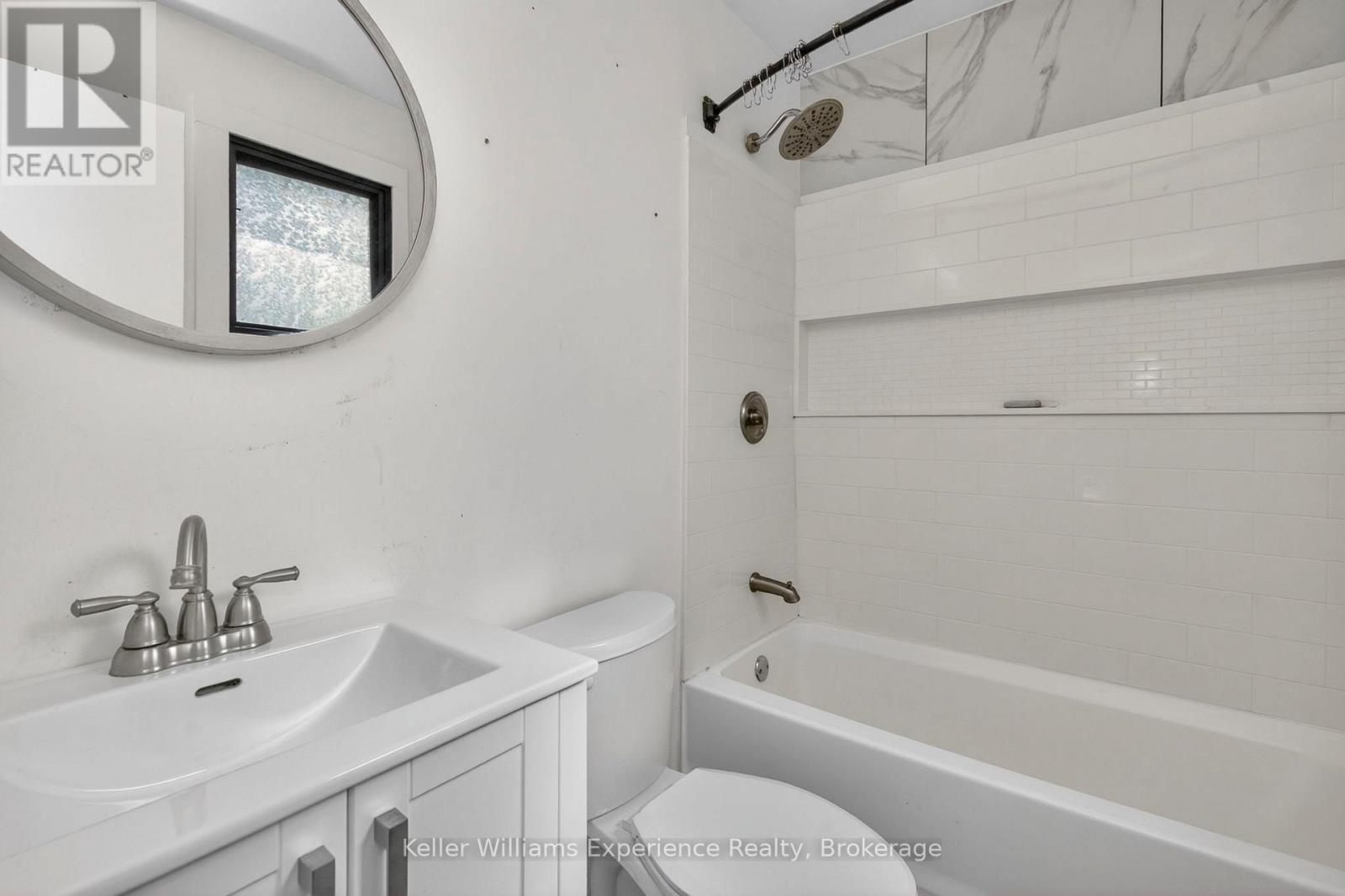 9782 Beachwood Drive, Collingwood, Ontario  L9Y 5P8 - Photo 11 - S13726838