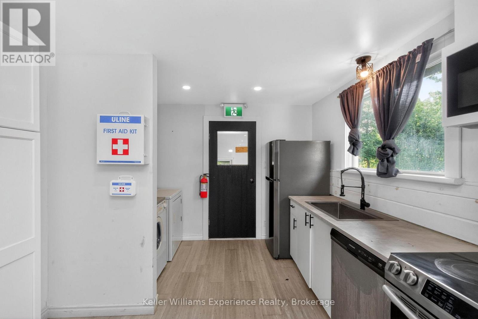9782 Beachwood Drive, Collingwood, Ontario  L9Y 5P8 - Photo 18 - S13726838