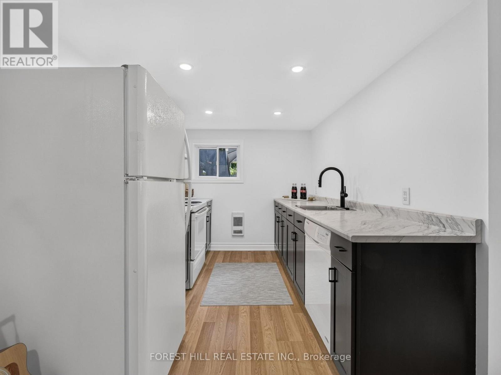 139 Gamble Avenue, Toronto, Ontario  M4J 2P2 - Photo 20 - E13726928