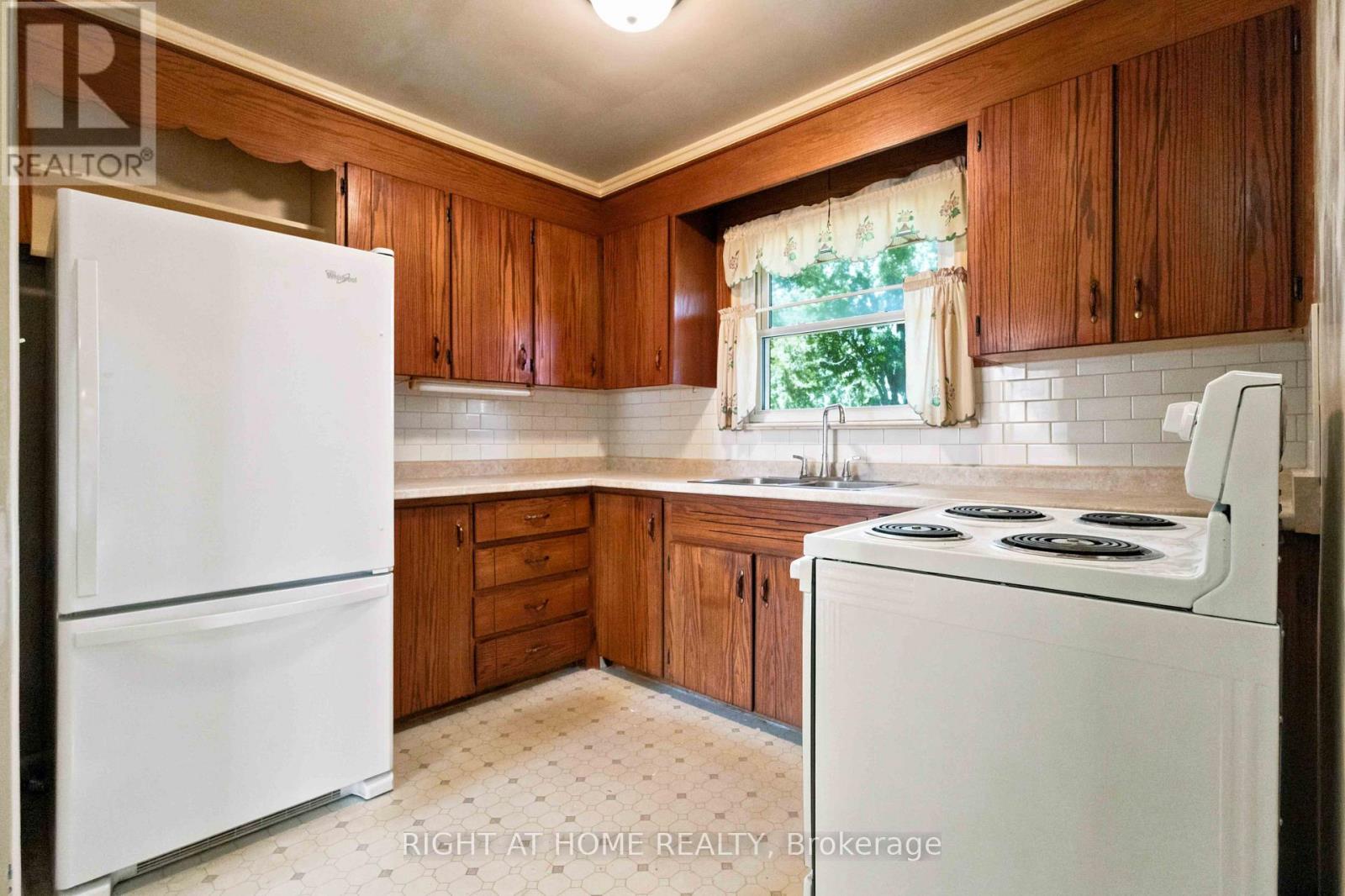 26 Phair Avenue, Clarington, Ontario  L1E 2W5 - Photo 25 - E13726968