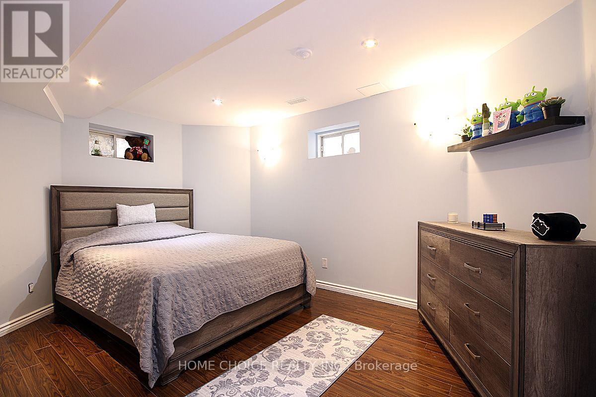 155 Hollandview Trail, Aurora, Ontario  L4G 7J2 - Photo 23 - N13726814