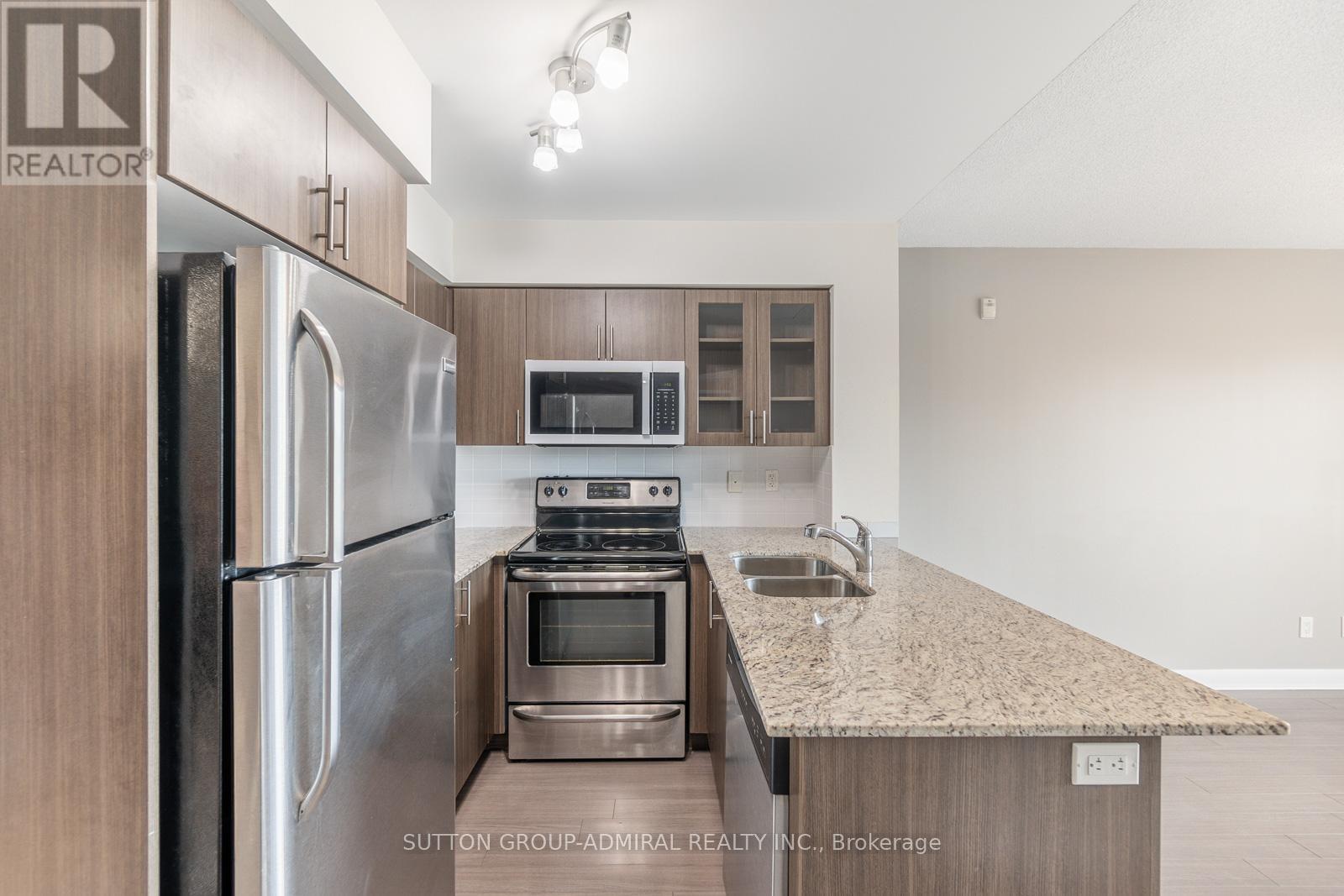 412 - 75 Norman Bethune Avenue, Richmond Hill, Ontario  L4C 9N6 - Photo 4 - N13726934