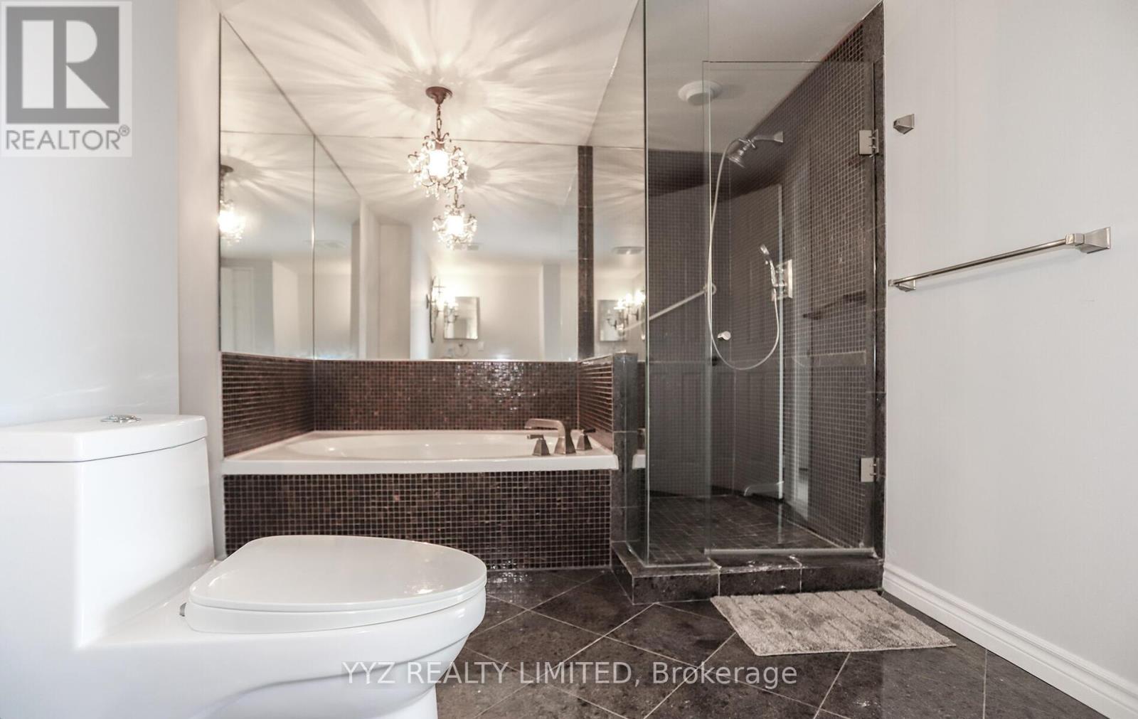 808 - 1 Clark Avenue W, Vaughan, Ontario  L4J 7Y6 - Photo 9 - N13726988