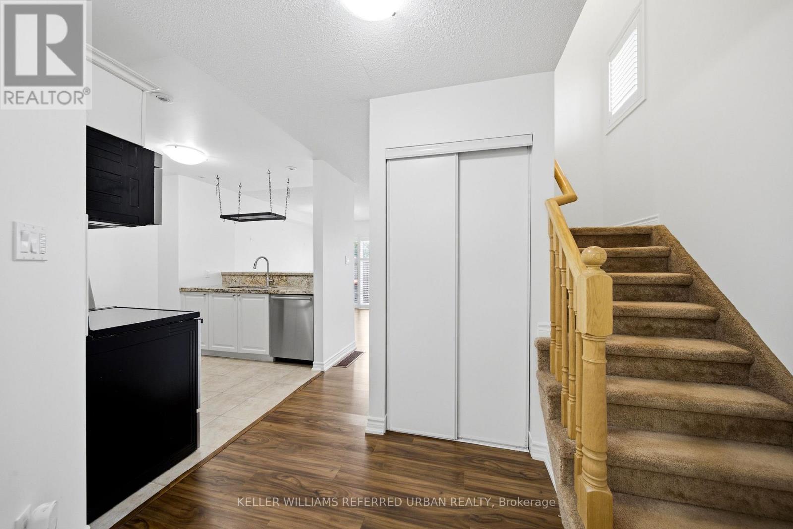 47 - 46 Southwoods Crescent, Barrie (Holly), Ontario  L4N 9P8 - Photo 9 - S13726938