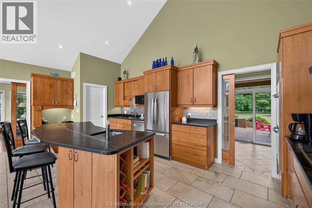 10965 River Line, Chatham-Kent, Ontario  N7M 5J4 - Photo 12 - 26017611